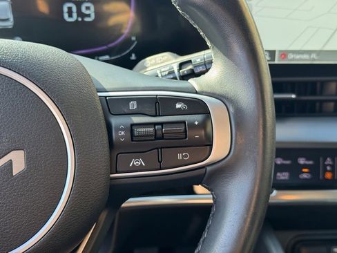 Certified 2023 Kia Sportage EX image 27