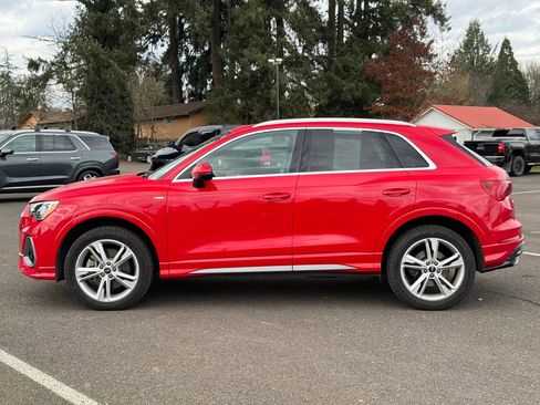 Used 2022 Audi Q3 2.0T Premium AWD/4WD image 3
