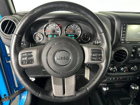 Used 2017 Jeep Wrangler Unlimited Sport AWD/4WD image 10
