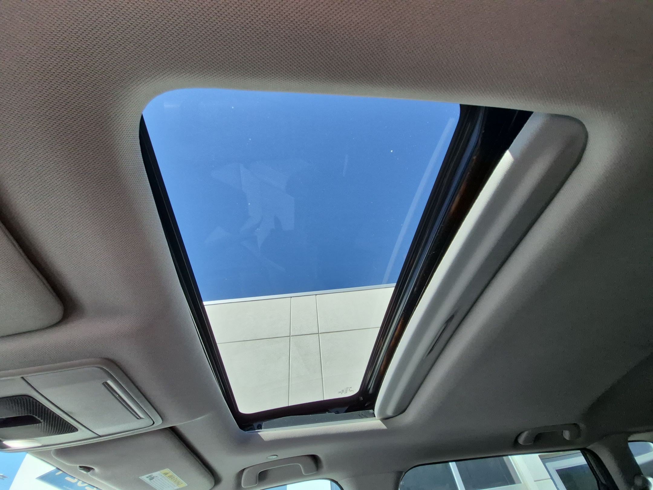 Used 2024 Honda CR-V EX image 18