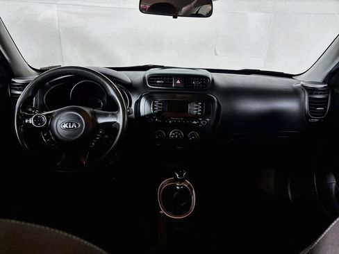 Used 2016 Kia Soul FWD image 12