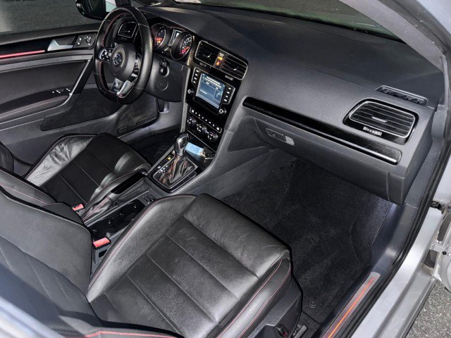 Used 2016 Volkswagen GTI Autobahn w/ Lighting Package (SEL) FWD image 13