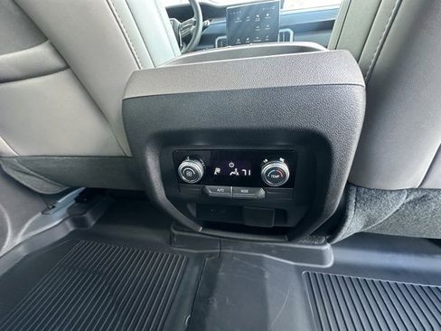 New 2026 GMC Acadia Elevation w/ Elevation Premium Package image 25