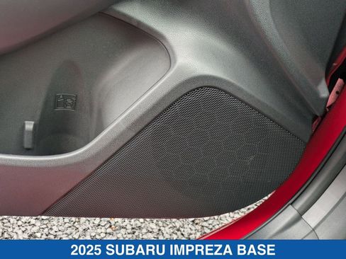 Certified 2025 Subaru Impreza 2.0i image 19