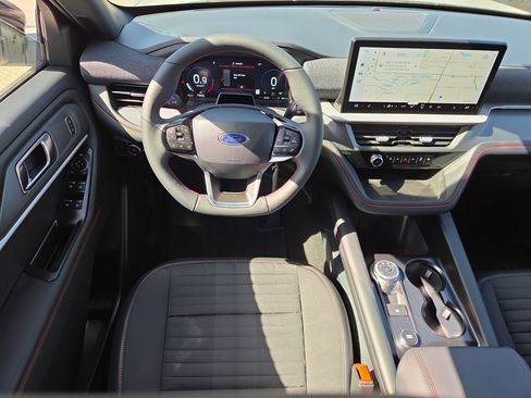 New 2026 Ford Explorer ST-Line RWD image 10