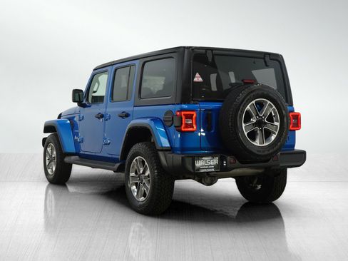 Used 2022 Jeep Wrangler Unlimited Sahara w/ Dual Top Group image 3