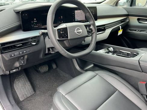 New 2025 Nissan Murano SL AWD/4WD image 17