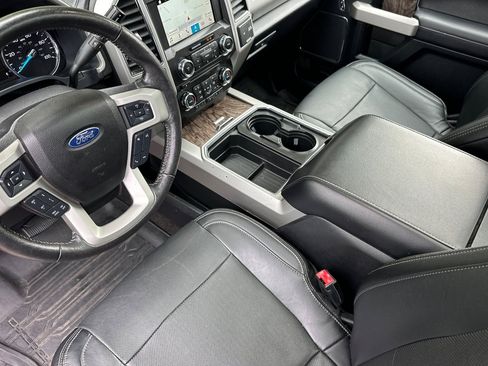Used 2018 Ford F250 Lariat w/ Lariat Ultimate Package image 10