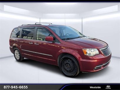 Used 2016 Chrysler Town & Country Touring w/ Driver Convenience Group