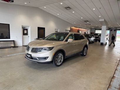 Used 2017 Lincoln MKX Reserve w/ Lincoln MKX Climate Package