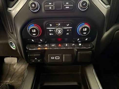 Used 2019 Chevrolet Silverado 1500 RST w/ All-Star Edition image 16