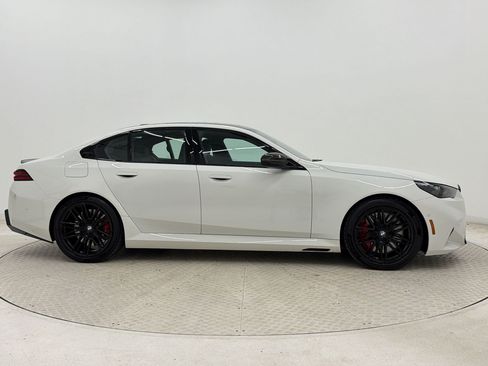 Certified 2025 BMW M5 w/ Carbon Package AWD/4WD image 8
