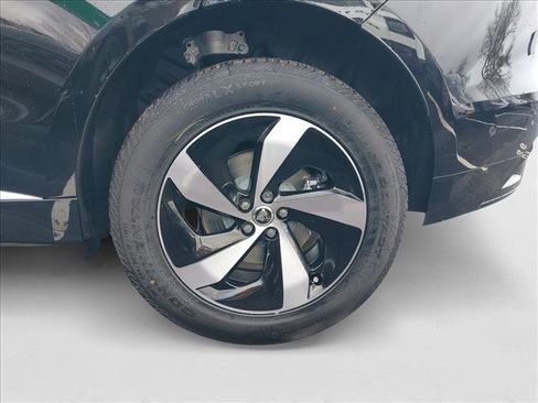 New 2026 Jaguar F-PACE R-Dynamic S image 30