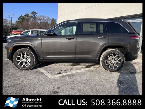 New 2025 Jeep Grand Cherokee Limited w/ Trailer Tow Package image 2