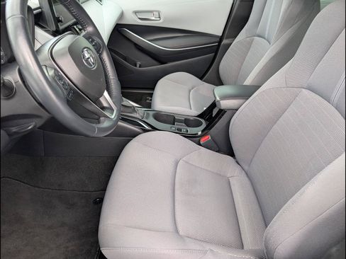 Used 2024 Toyota Corolla SE FWD image 11