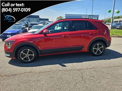 Used 2025 Kia Niro EX
