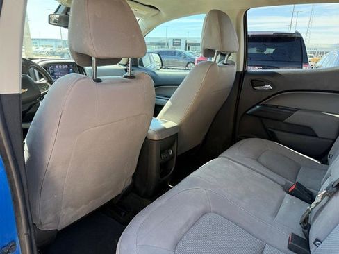 Used 2018 Chevrolet Colorado LT w/ LT Convenience Package image 5