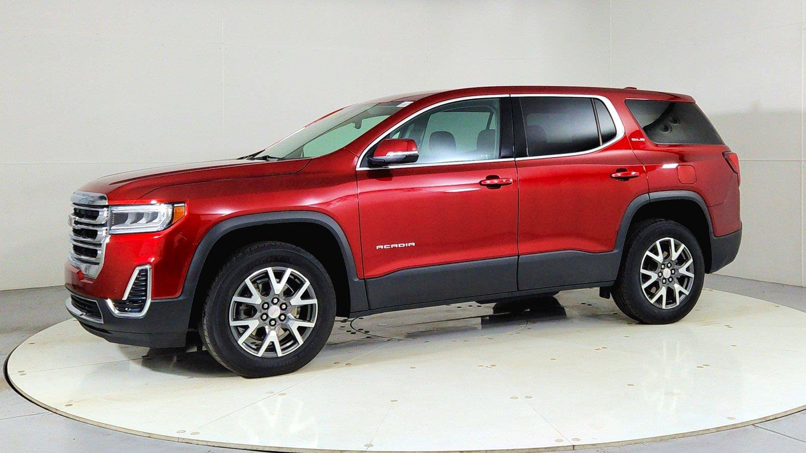 Used 2023 GMC Acadia SLE FWD image 4