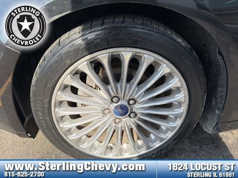 Used 2014 Ford Fusion Titanium image 28