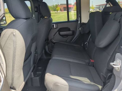 Used 2023 Jeep Wrangler Unlimited w/ 8.4" Radio Group AWD/4WD image 12