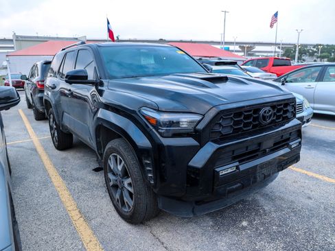 Certified 2025 Toyota 4Runner TRD Sport Premium AWD/4WD image 6