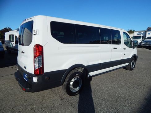 Used 2016 Ford Transit 350 XL image 9