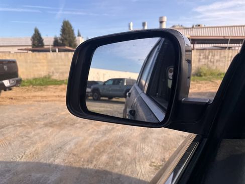 Used 2015 Jeep Grand Cherokee Laredo w/ Quick Order Package 23E image 27