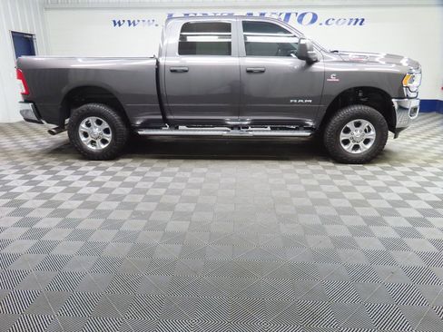 Used 2024 RAM 2500 Big Horn AWD/4WD image 2