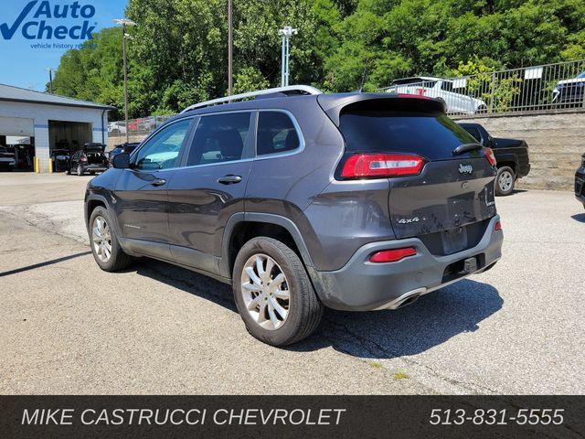 Used 2017 Jeep Cherokee Limited w/ Trailer Tow Group AWD/4WD image 3