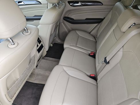 Used 2015 Mercedes-Benz ML 350 2WD image 25