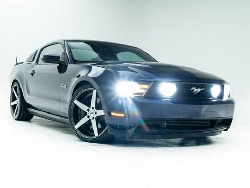 Used 2012 Ford Mustang GT Premium w/ Brembo Brake Pkg image 5