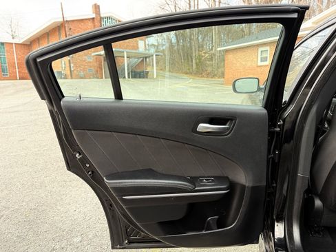 Used 2020 Dodge Charger GT w/ Navigation & Travel Group image 17