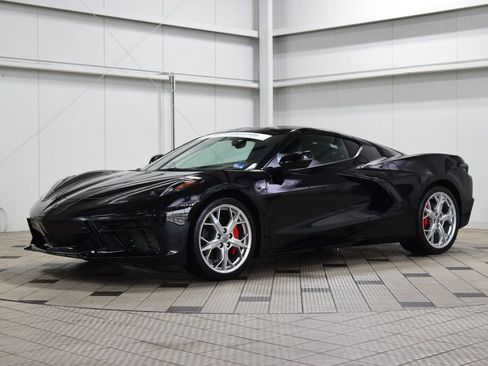 Used 2020 Chevrolet Corvette Stingray Premium Cpe w/ 3LT Preferred Equipment Group RWD image 3