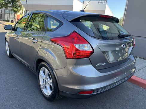 Used 2014 Ford Focus SE FWD image 5