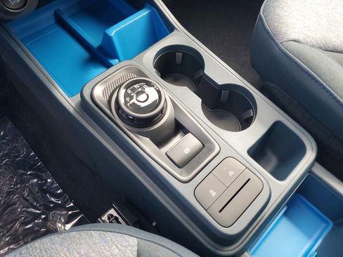 New 2025 Ford Maverick XLT w/ XLT Luxury Package image 19