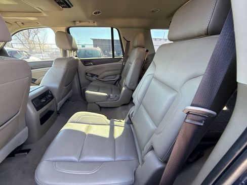 Used 2019 GMC Yukon SLT w/ Open Road Package image 10
