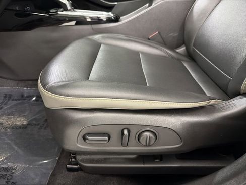 Used 2024 Chevrolet Trax ACTIV FWD image 20