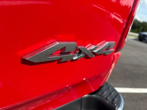 Used 2022 RAM 1500 Big Horn AWD/4WD image 29