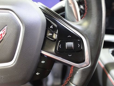 Used 2021 Chevrolet Corvette Stingray Coupe w/ Z51 Performance Package RWD image 23