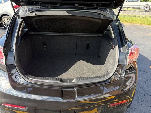 Used 2013 MAZDA MAZDA3 i Touring FWD image 21