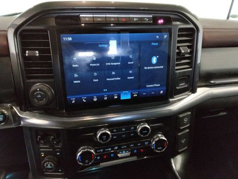 Used 2021 Ford F150 Lariat w/ Equipment Group 502A High image 22