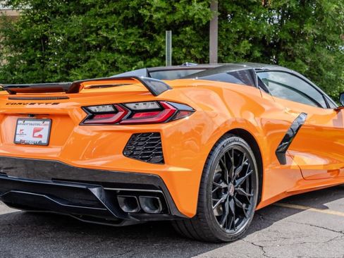 Used 2024 Chevrolet Corvette Stingray Premium Conv w/ Z51 Performance Package RWD image 29