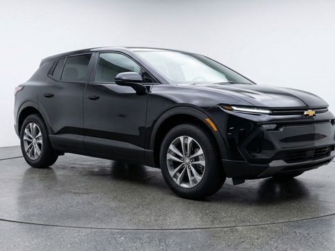 Used 2025 Chevrolet Equinox LT image 1