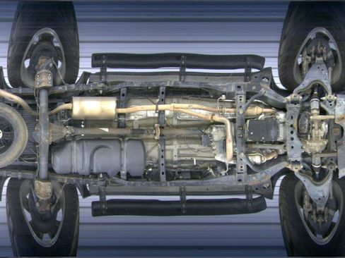 Used 2017 Toyota Tacoma Limited w/ Tow Package image 14