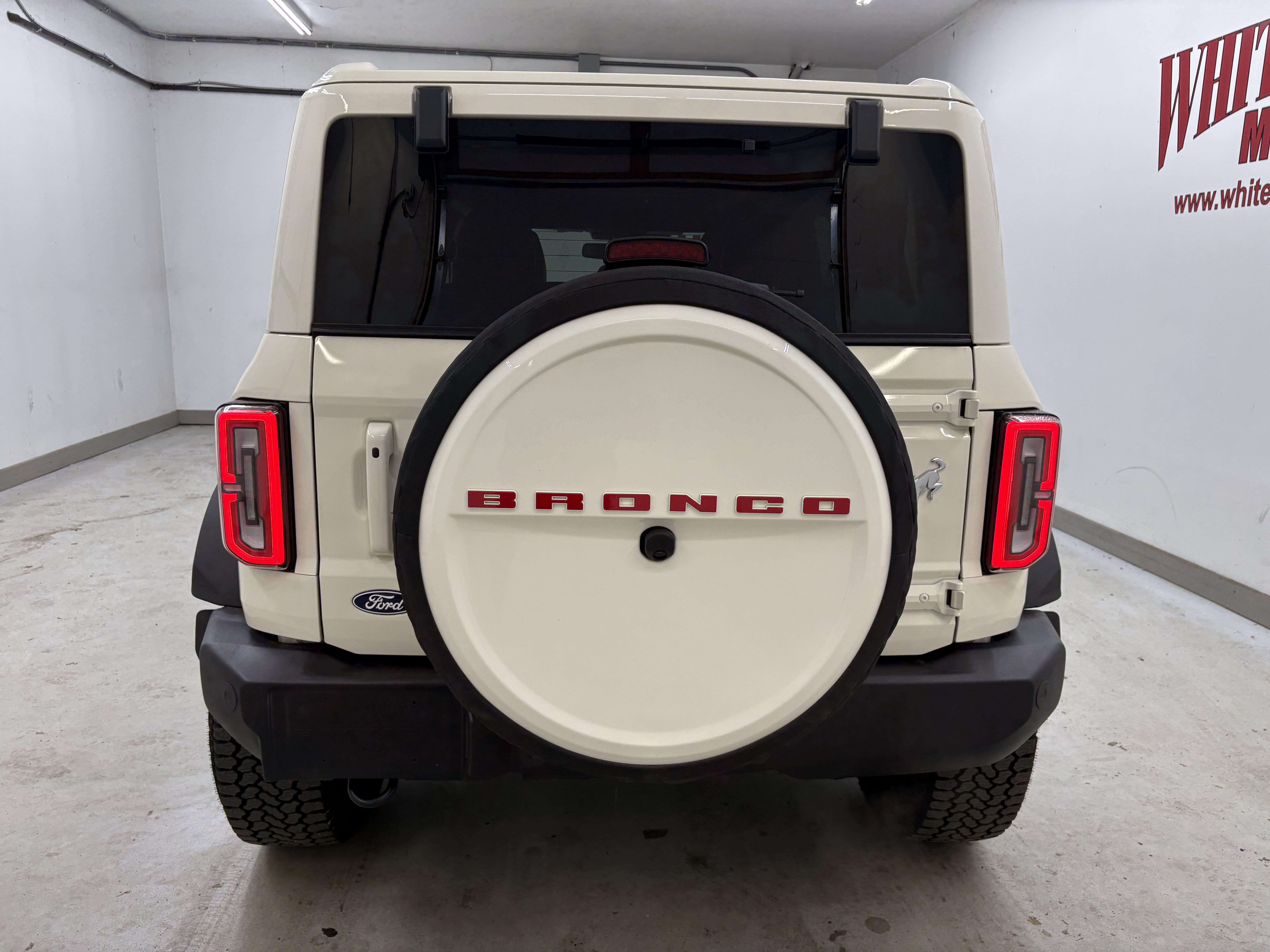 Used 2026 Ford Bronco Outer Banks w/ Sasquatch Package AWD/4WD image 3
