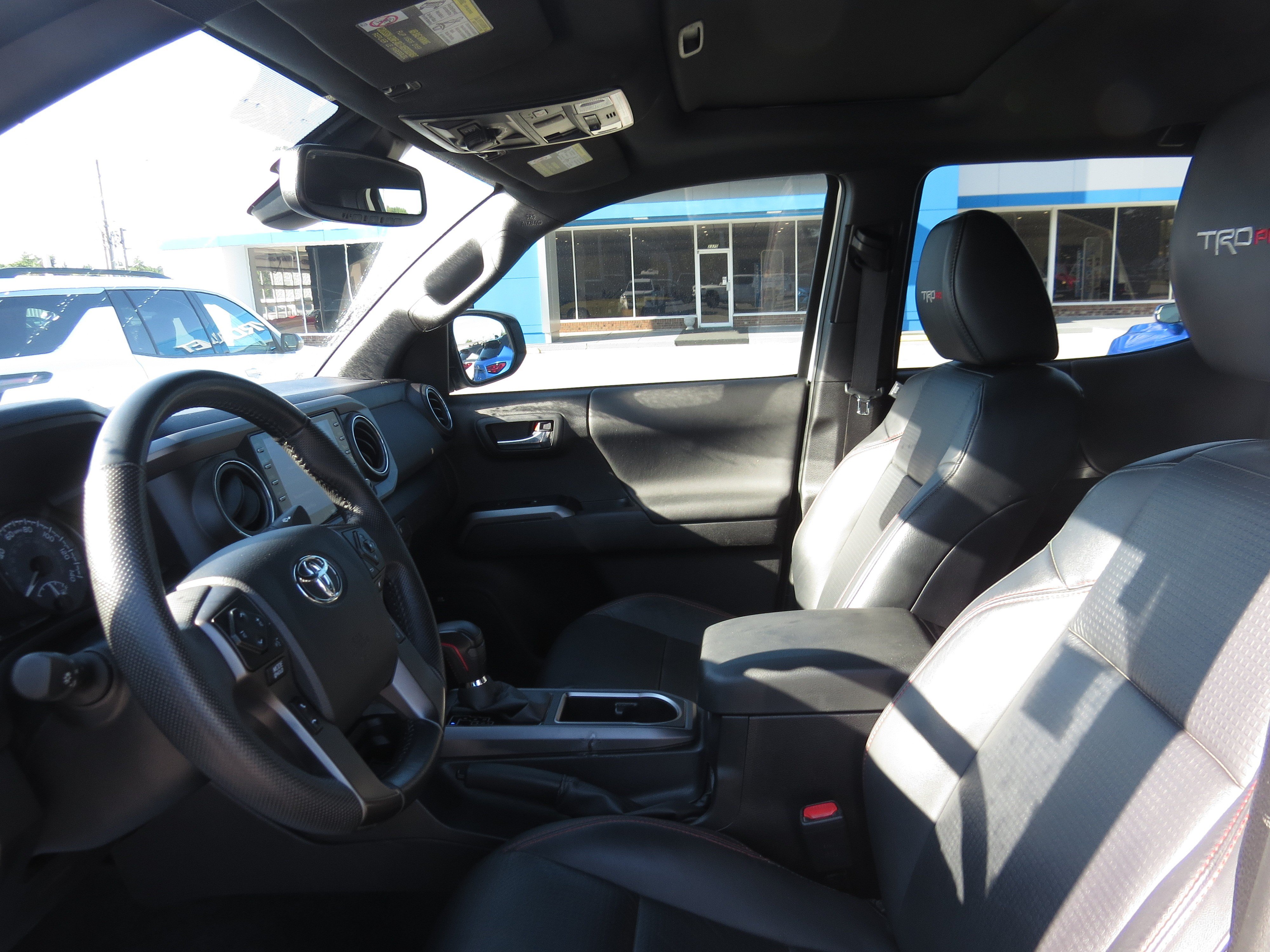 Used 2023 Toyota Tacoma TRD Pro AWD/4WD image 15