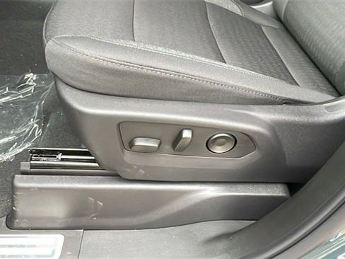 New 2026 Chevrolet Silverado 1500 LT image 27