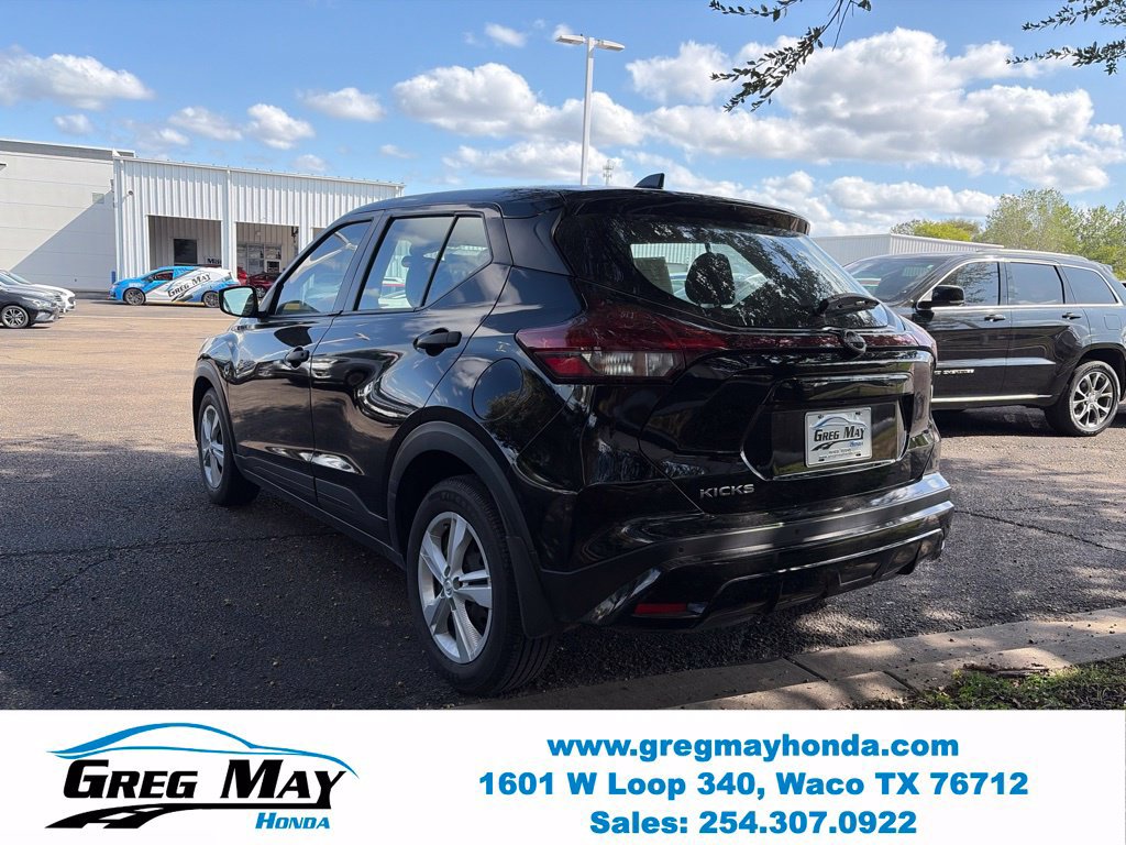 Used 2024 Nissan Kicks S FWD image 6