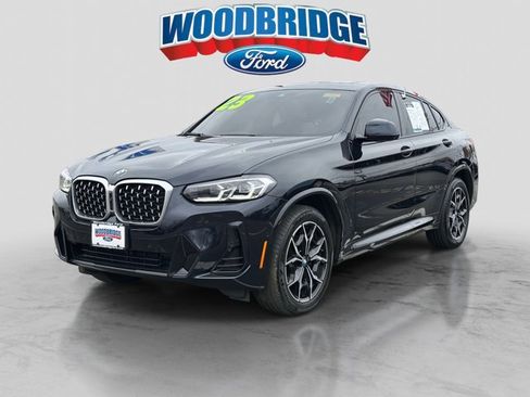 Used 2023 BMW X4 xDrive30i w/ M Sport Package image 2