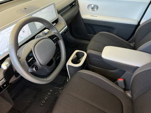 Used 2024 Hyundai Ioniq 5 SEL AWD/4WD image 10